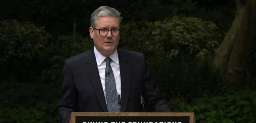 Royaume-Uni : le vote attendu au Parlement sur Keir Starmer dans l'affaire Mandelson