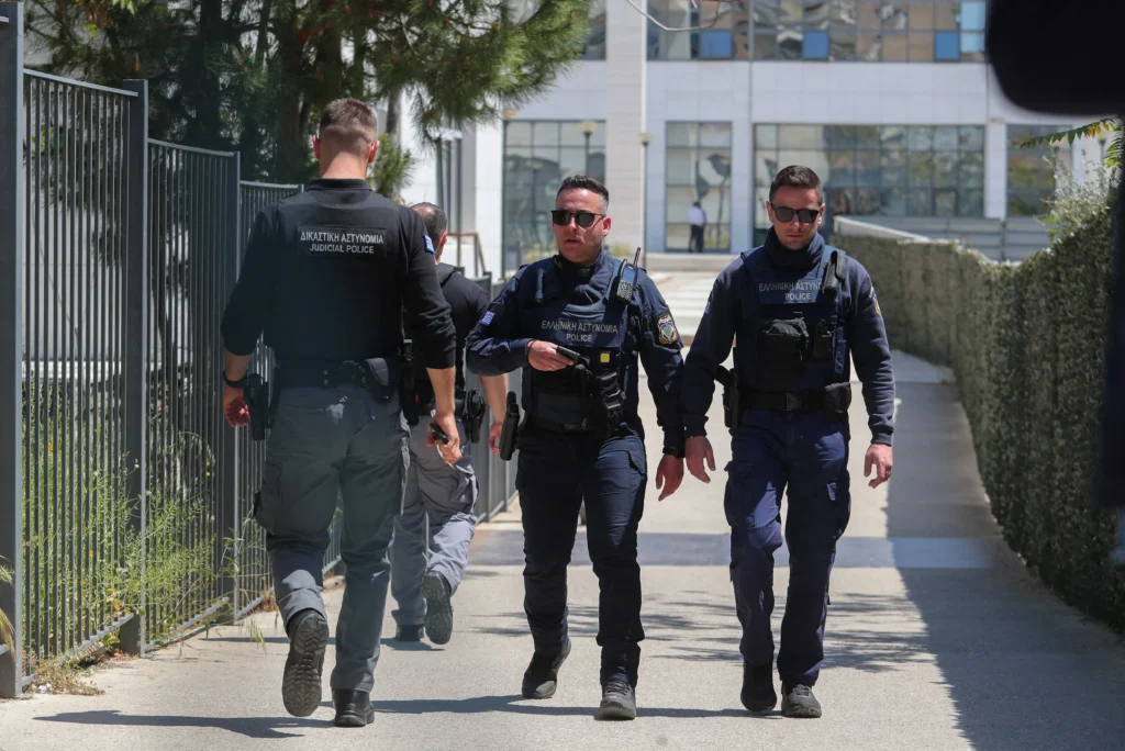 Grèce : après la fusillade à Athènes, l’autre arme retrouvée lors de l’arrestation