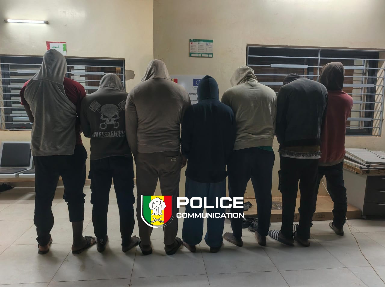 Trafic de migrants : un vaste réseau démantelé à Ziguinchor, plusieurs suspects déférés