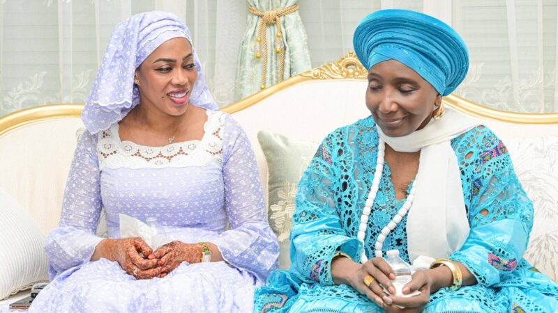 Thiant du 17 avril : Sokhna Aïda Diallo accueille la diva ivoirienne Aïcha Koné(photos)