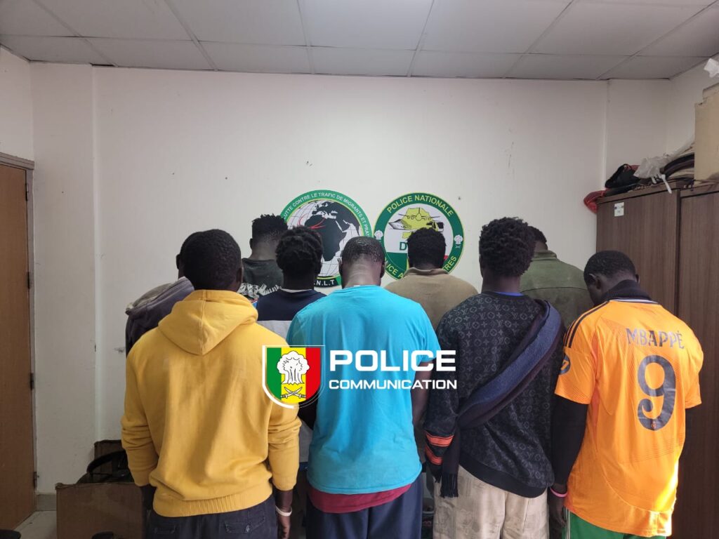 Trafic de migrants : neuf individus déférés après l’interception de 132 candidats à l’émigration