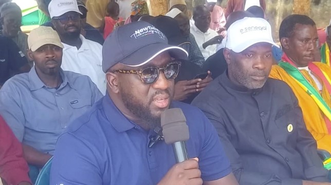 Internet : 5 000 kits satellitaires pour connecter un million de Sénégalais d’ici 2026 (ministre)