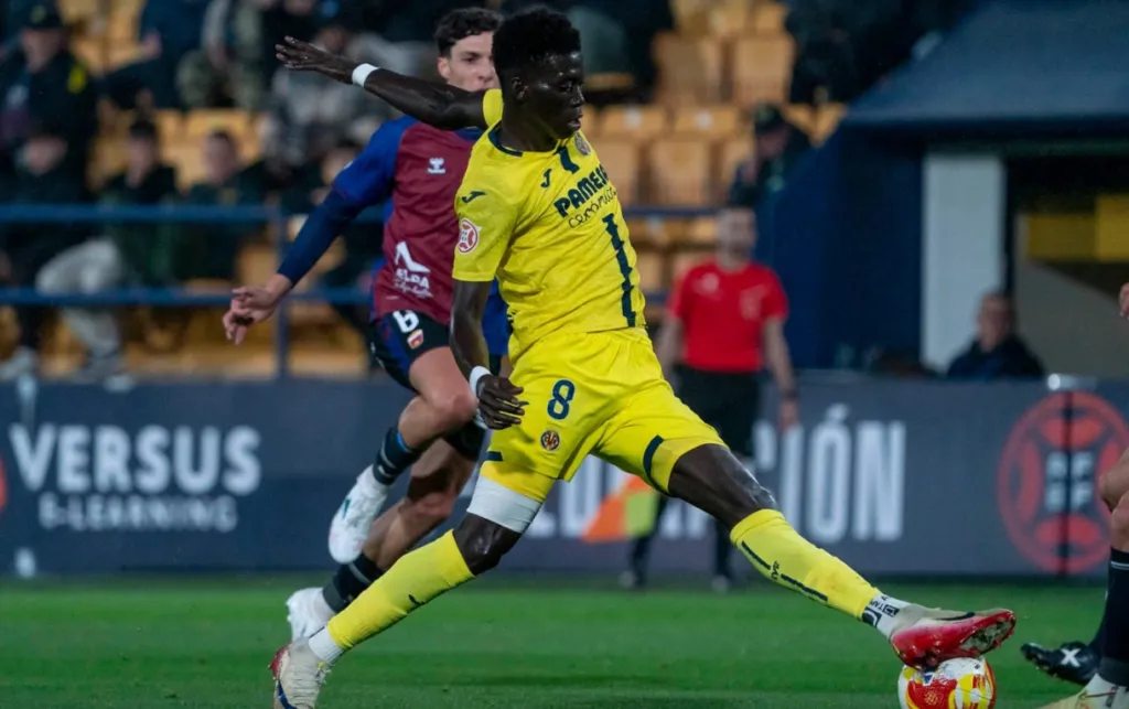 Villarreal : Alassane Diatta salué pour sa régularité et son impact défensif