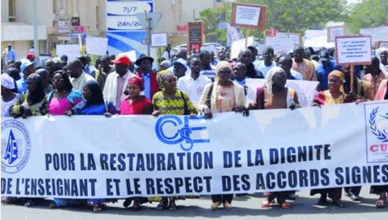 Enseignants décisionnaires : Le G7 clarifie la question de la retraite à 65 ans