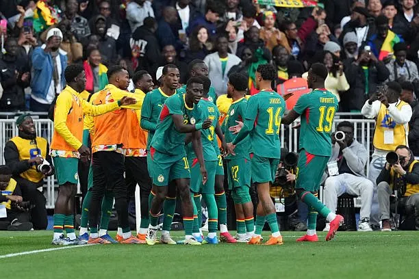 Mercato : Le PSG fonce sur un milieu de terrain sénégalais