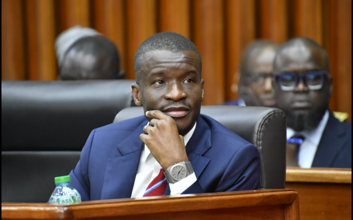 Direct Senego – Bamba Cissé réunit la classe politique dans un climat tendu