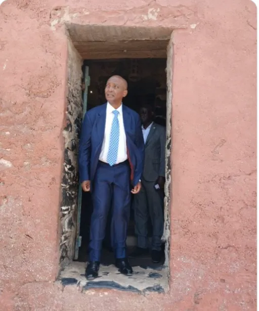 Motsepe en visite à l’île de Gorée pour un devoir de mémoire