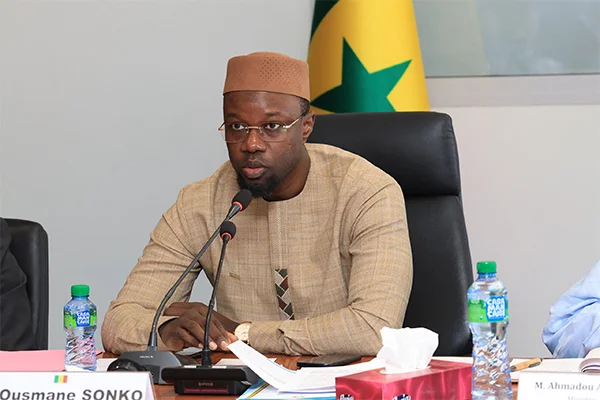 « Cette révolution n’échouera pas »: Sonko durcit le ton et fâche des syndicats…