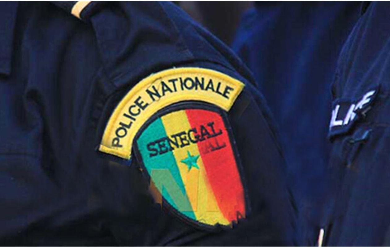 Un policier en soins intensifs après avoir été percuté par une moto