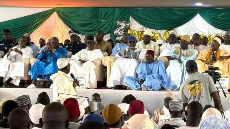 Fidèles et autorités réunis à Tivaouane : les temps forts de la Ziarra en images…