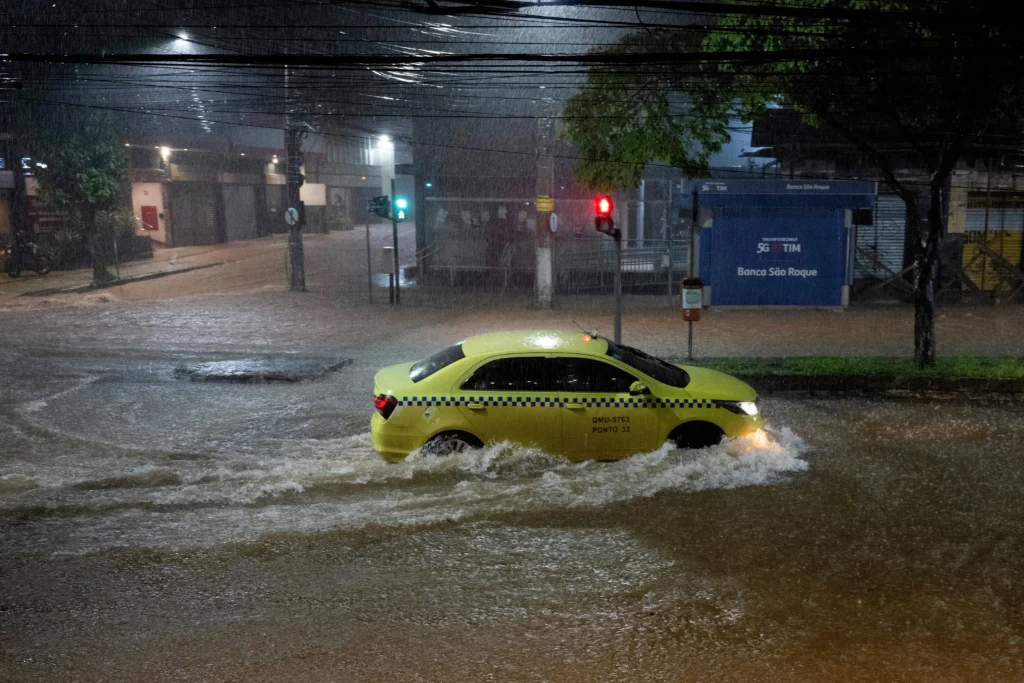 Brésil : les pluies font six morts et le nombre d'alertes d'urgence déclenchées