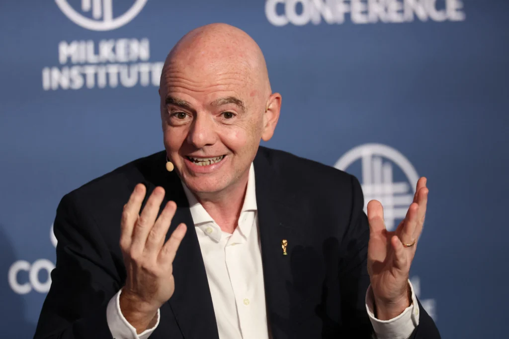 « Je lui apporterai un hot-dog et un Coca » : Infantino répond aux prix du Mondial aux États-Unis
