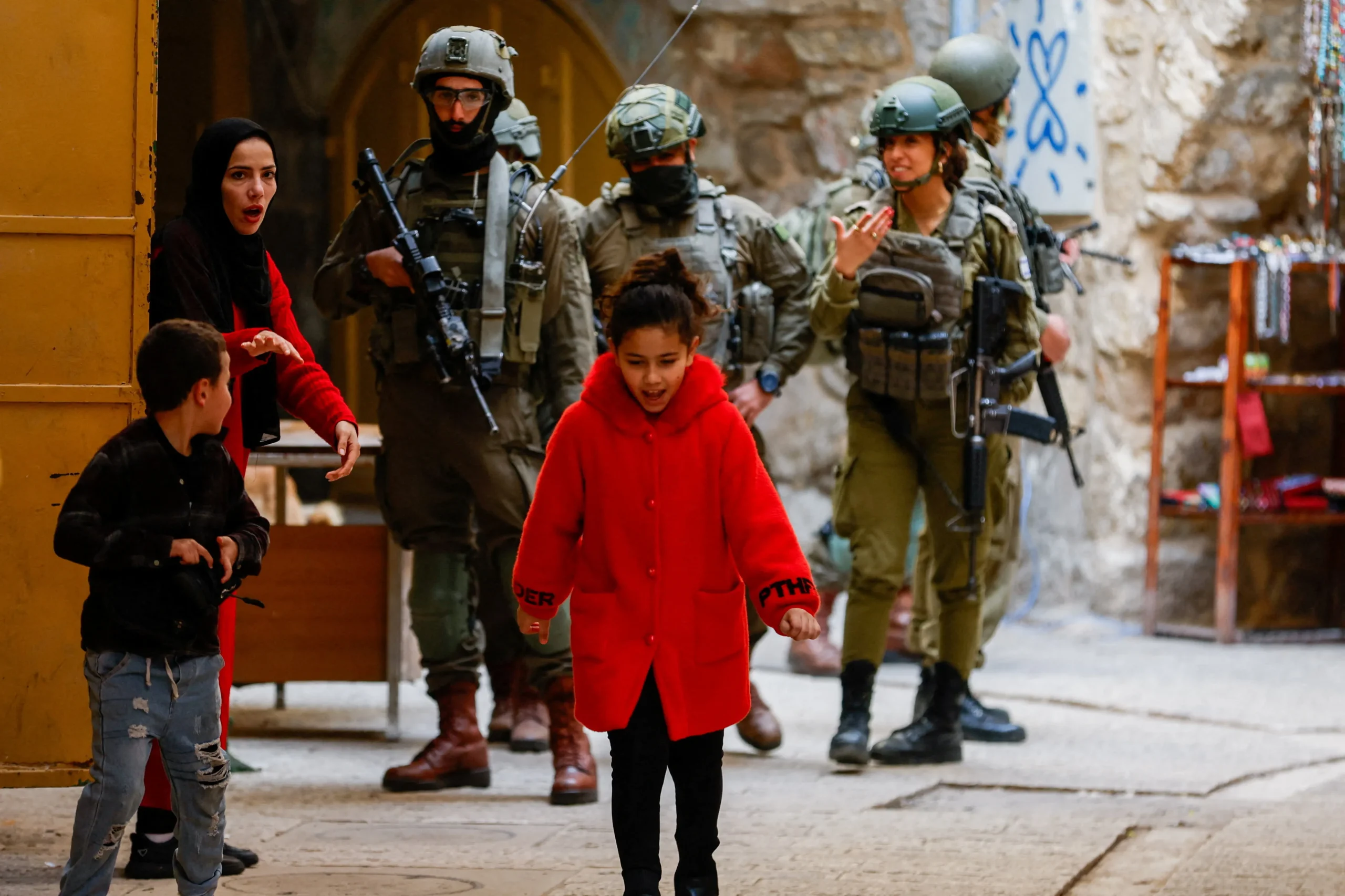 « Nous tuons comme pas depuis 1967 » : en Israël, les propos attribués au général Avi Bluth