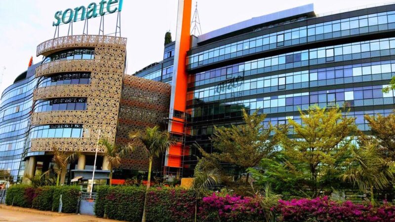 Sonatel a investi 289 milliards FCFA en 2025 : le cap fixé pour la fibre et la 5G