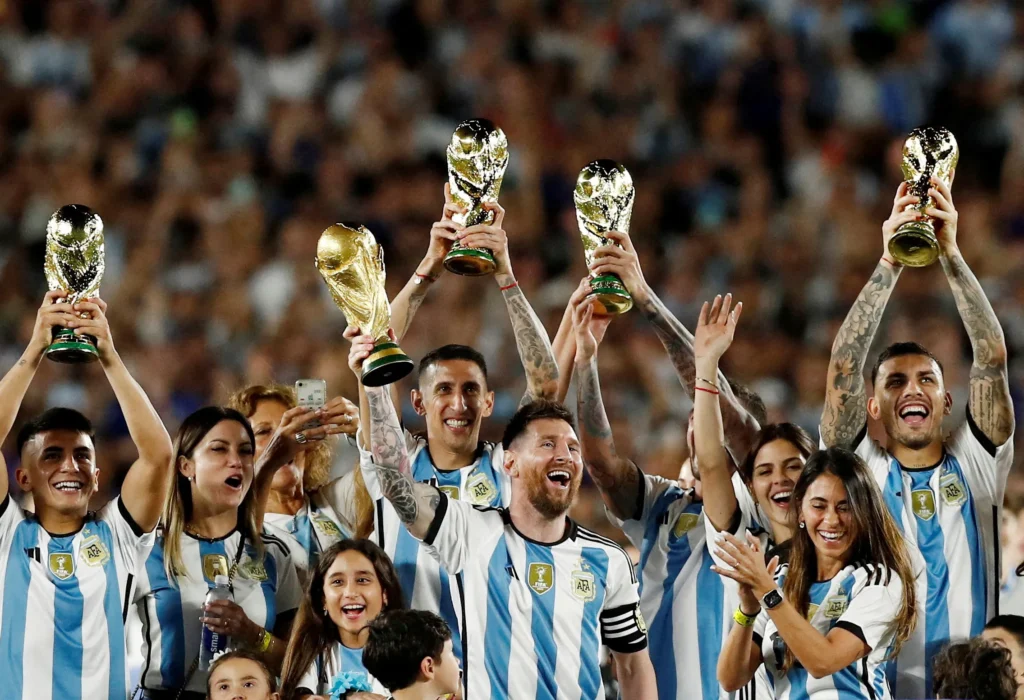Gianni Infantino au Mondial 2026 aux États-Unis : jusqu'à 55 noms avant la liste finale