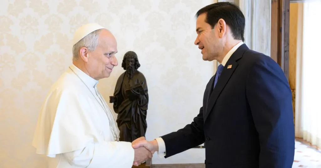 Italie : entre poignée de main et cadeaux, Rubio tente d’apaiser le Vatican