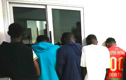 Ousmane Samb arrêté à Point-E, après des aveux sur des ébats avec un étudiant en cavale