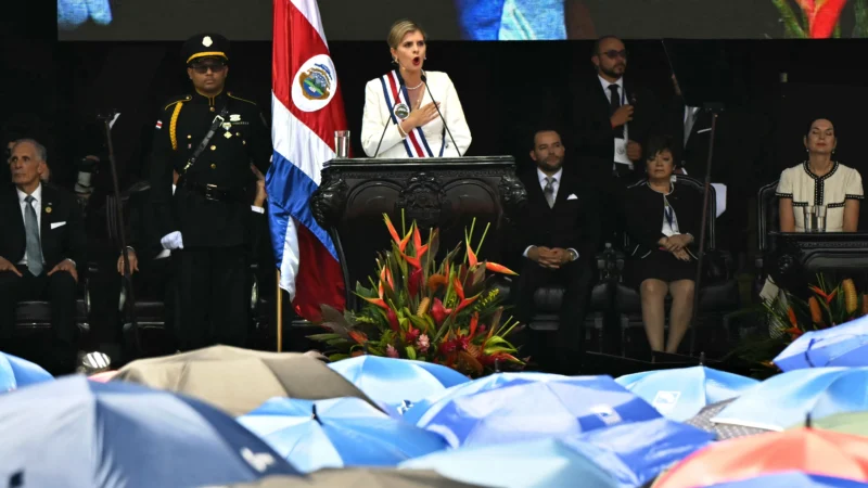 Costa Rica : investie, Laura Fernandez lance une « guerre sans quartier » contre le crime organisé