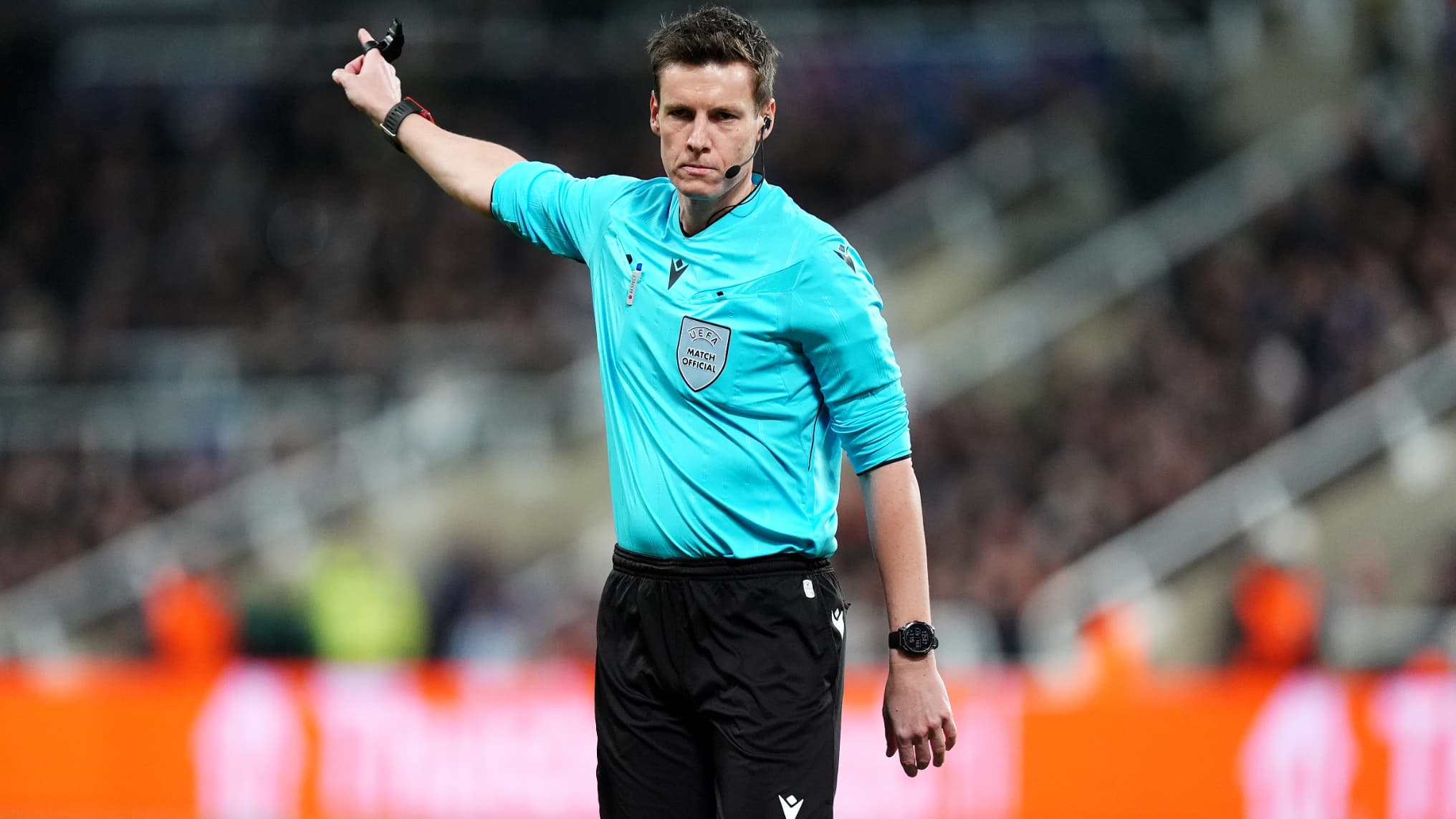 Ligue des champions : Daniel Siebert au sifflet de PSG-Arsenal à Budapest