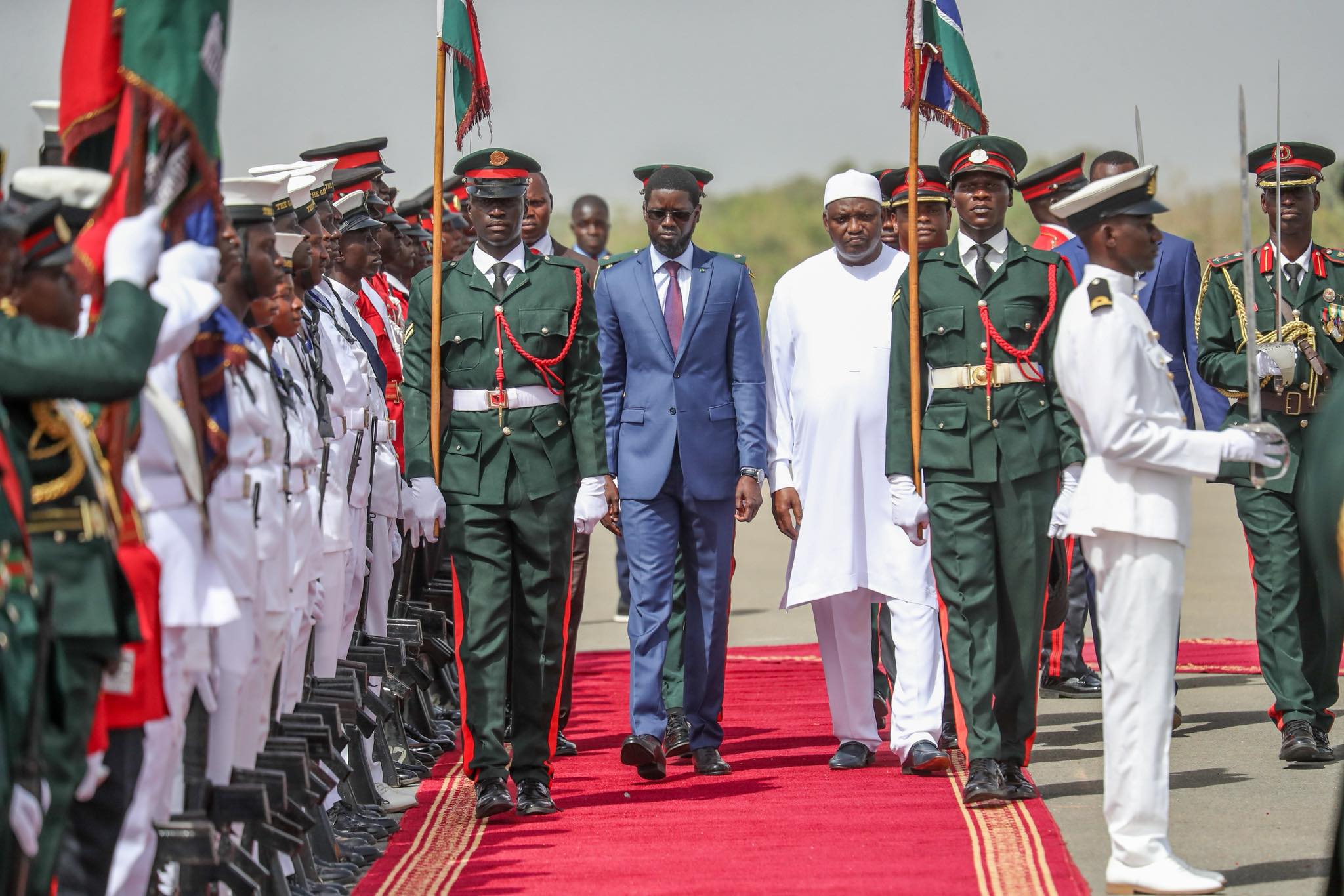 Diomaye Faye à Banjul : accueil chaleureux d’Adama Barrow (photos)