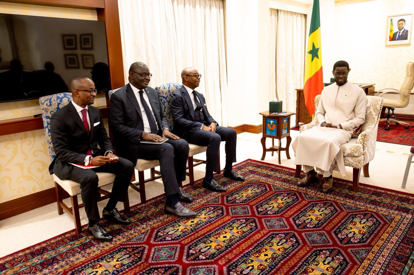 Bassirou Diomaye Faye reçoit la BOAD autour des enjeux économiques et de la dette