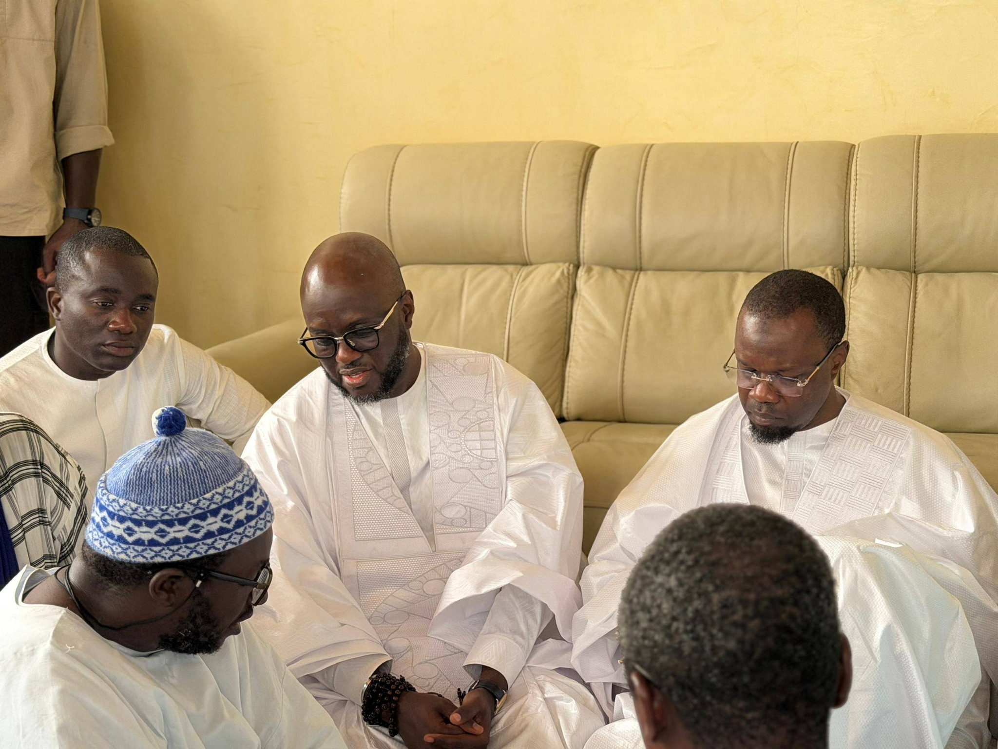 Rappel à Dieu de Cheikh Saliou Mbacké : Ousmane Sonko et El Malick Ndiaye à Touba pour…(Photos)
