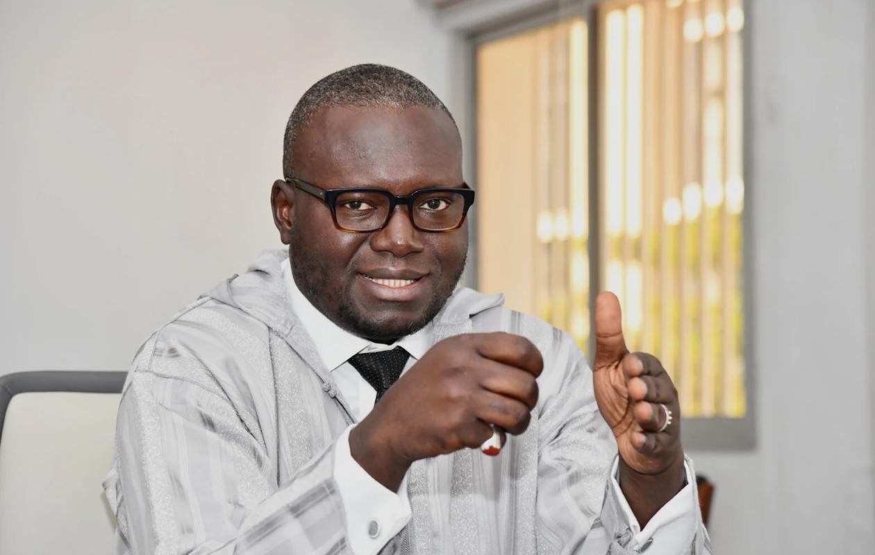 Limogeage de Sonko : Assane Mbengue, DG de Dakar Dem Dikk, affiche son soutien inconditionnel à l’ancien Premier ministre