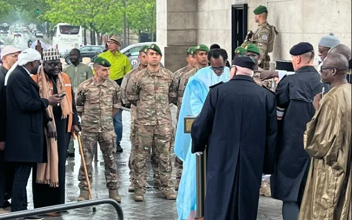 Tirailleurs sénégalais : Paris accueille une cérémonie d’hommage empreinte d’émotion (photos)