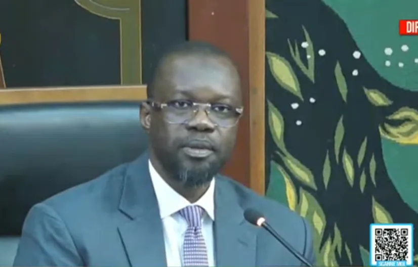 Sonko rend un hommage appuyé à El Malick Ndiaye à la tête de l’Assemblée nationale