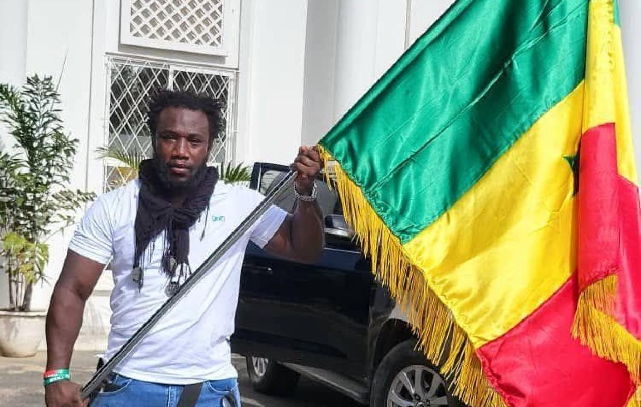 Azoura Fall arrêté : ce qui est reproché au militant de Pastef