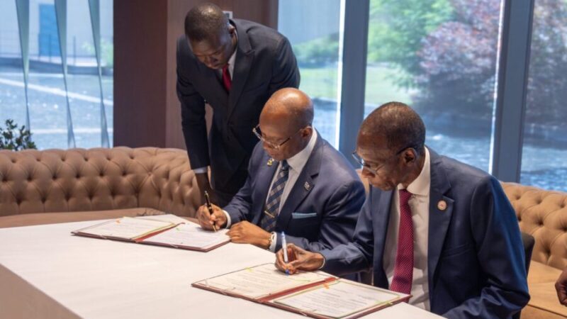 Sénégal et Sierra Leone signent à Dakar un accord sur les mines et l’énergie