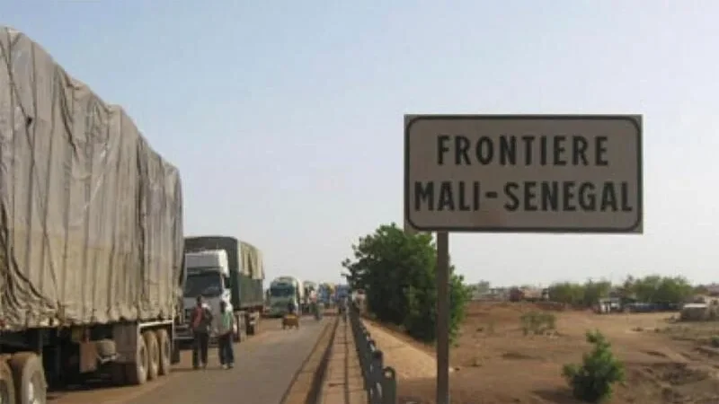 Axe Dakar-Bamako : 11 camions sénégalais brûlés, le trafic presque à l’arrêt