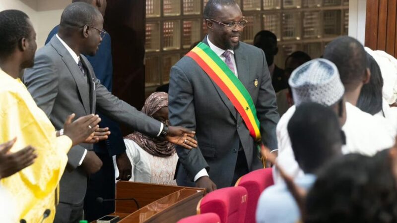 Quand l’Assemblée nationale vacille, c’est la démocratie qui tremble(Almamy Souley Baal)