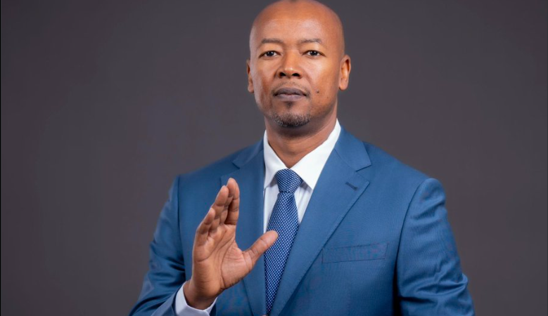 Nouveau ministre de la Culture : Alpha Thiam entre en scène sans répétition
