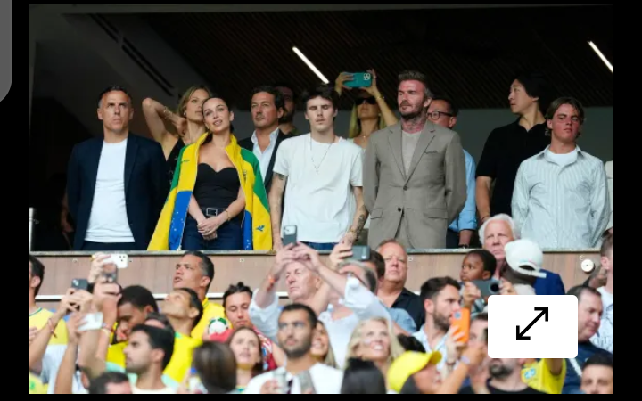 Liesse familiale : la soirée parfaite de David Beckham face à l’Écosse en images…