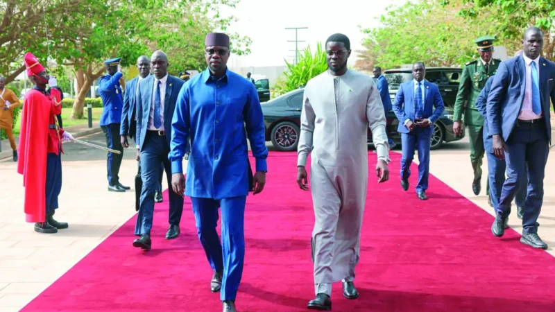 Situation politique au Sénégal :  La faute à l&rsquo;hyper-présidentialisme (œil de Cheikh )