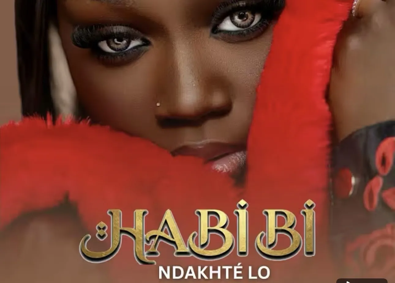 Ndakhté Lo dévoile son nouveau single « Habibi » aux sonorités modernes Ndakhté Lo dévoile son nouveau single « Habibi » aux sonorités modernes