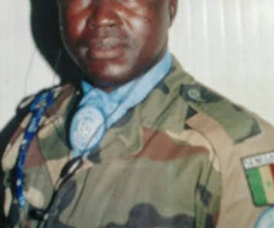 Bassirou Sall dans l’Armée : de la formation commando à l’alerte Gambie de 1981