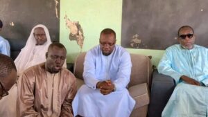 Taïf : Ousmane Sonko en visite de courtoisie chez Serigne Mbacké Sokhna Lô