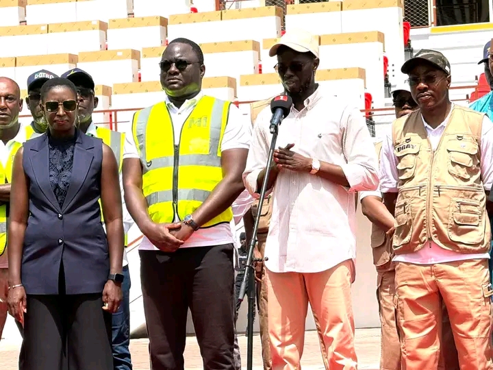 JOJ Dakar 2026 : Diomaye Faye réceptionne les travaux du Stade Iba Mar Diop et de la Piscine olympique