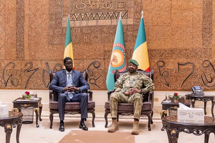 Bamako : Diomaye Faye réaffirme le soutien du Sénégal au Mali dans la lutte contre le terrorisme