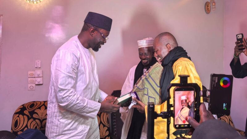 Avant Touba, Ousmane Sonko marque une halte à Digaan (photos)
