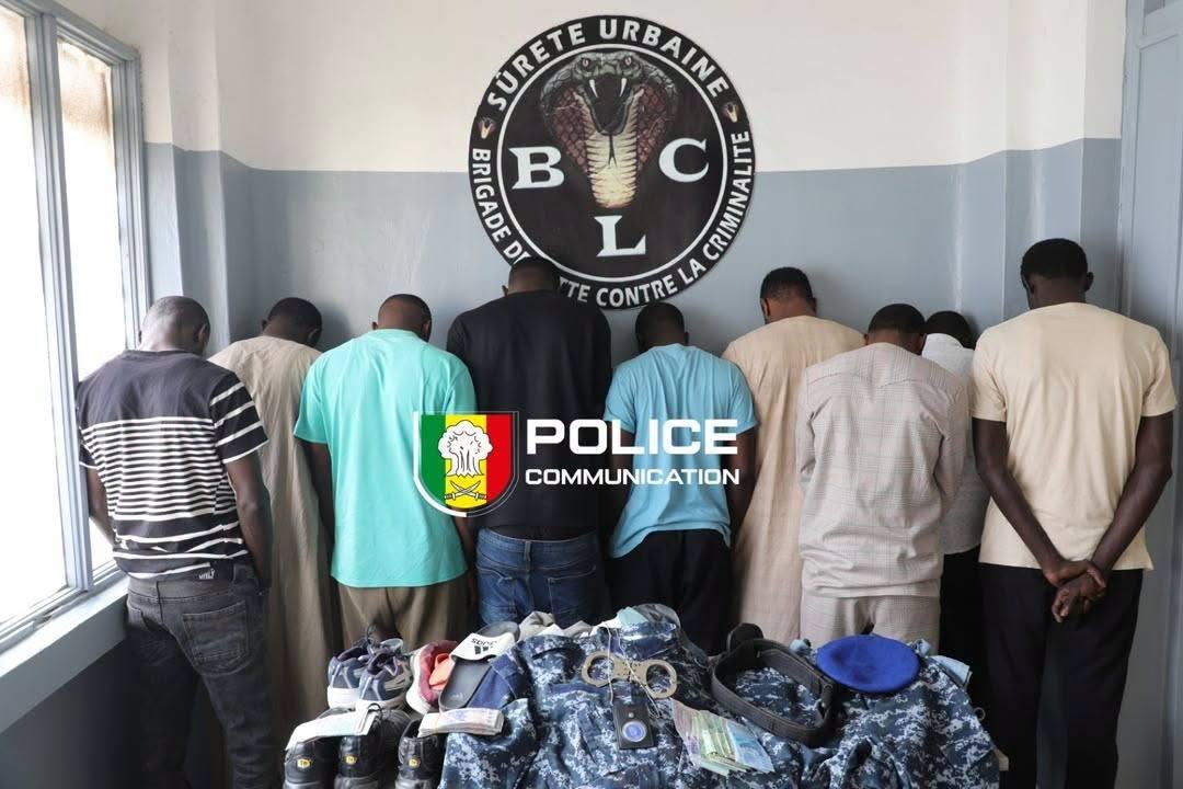 Dakar : un réseau de faux policiers démantelé après un spectaculaire cambriolage à Fann-Hock