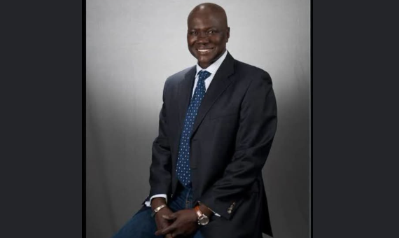 Décès d’Idrissa Fall : l’ancien rédacteur en chef de la VOA francophone s’éteint