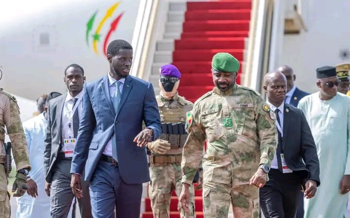« Aller plus loin » : Le message fort de Mankeur Ndiaye après la visite de Diomaye