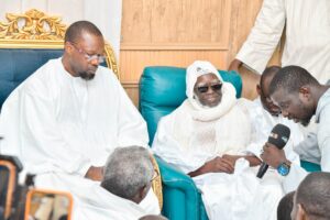 Ousmane Sonko à touba : le discours de Serigne Mountakha… (Vidéos)