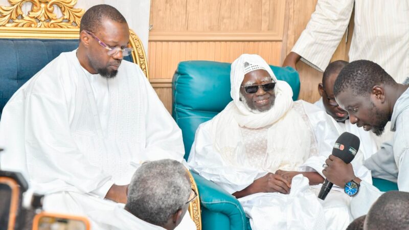 Ousmane Sonko à touba : le discours de Serigne Mountakha… (Vidéos)