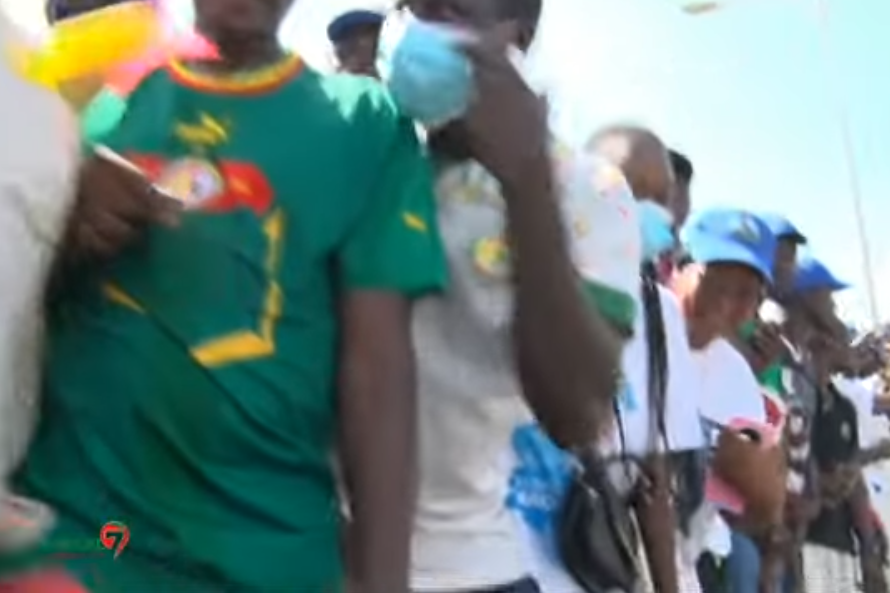 Retour de Macky Sall : Accueil XXL et gaz lacrymogènes