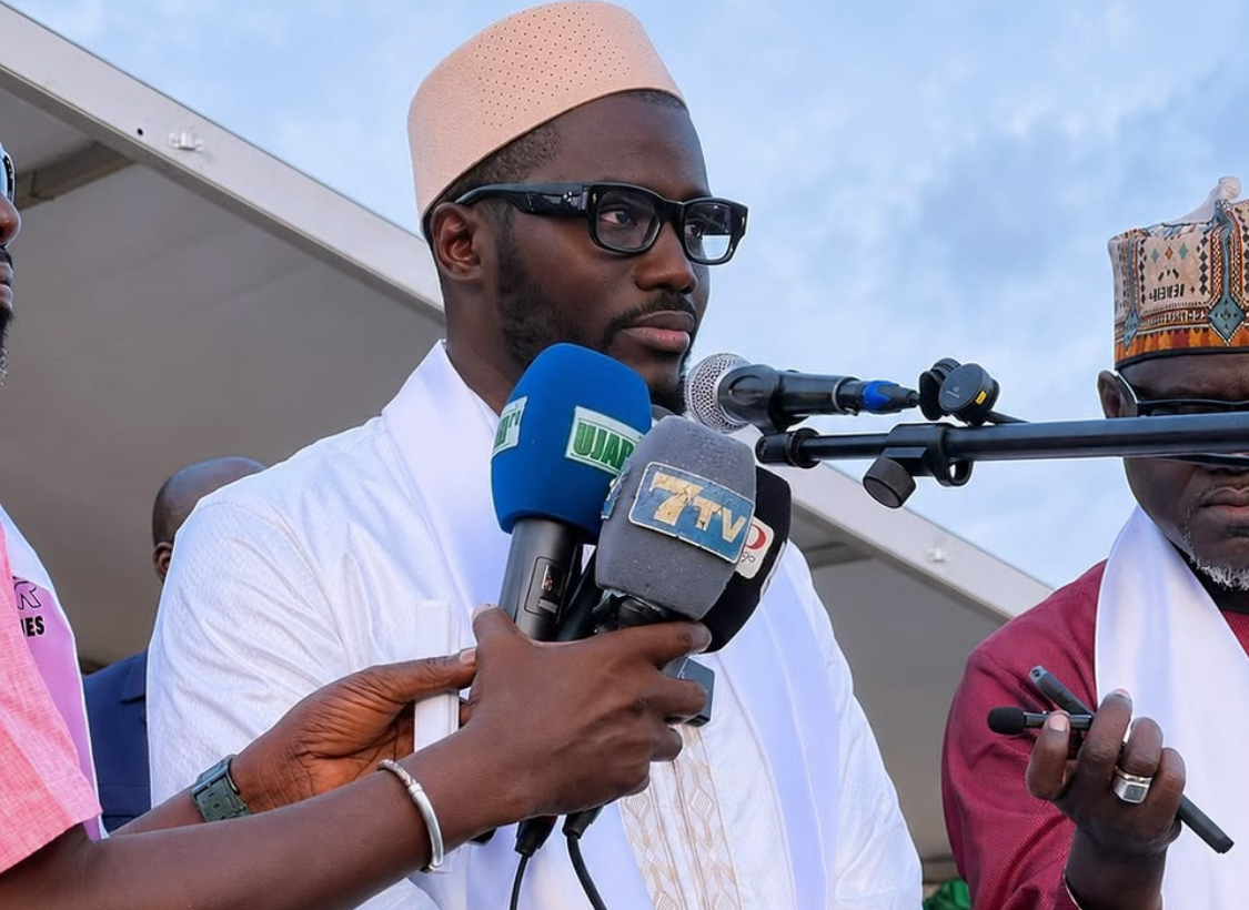 Mega meeting d’ANSAR : Momar Ndiaye réaffirme son ancrage dans la mouvance présidentielle et dévoile ses ambitions pour Dakar