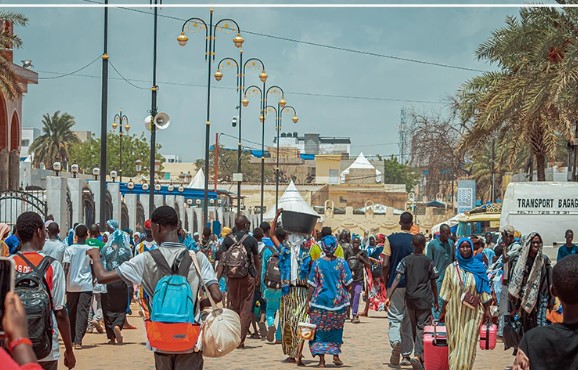 Magal de Touba : Une foule immense à la Grande Mosquée pour la prière du vendredi